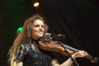 Mags McCarthy Country Singer